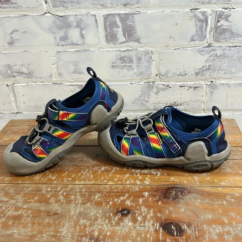 Keen Little Kids Knotch Creek Sandals Size 1 Water Shoes Hiking Blue Red Tie Dye